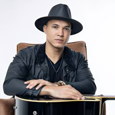 Erick Rivas rompe esquemas con El Límite, la bachata que desnuda la traición