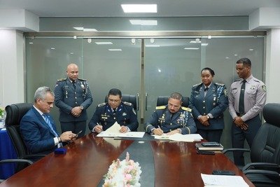 Policía Nacional Dominicana y Secretaría de Seguridad de Honduras firman convenios de cooperación académica y policial