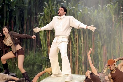 Bad Bunny en el Super Bowl: análisis de un segmento que reconfigura el alcance cultural del espectáculo deportivo