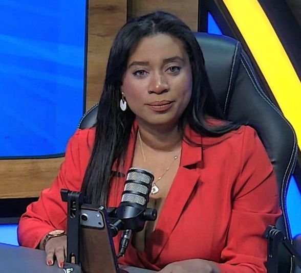 Joysi Melenciano explota contra Iván Ruiz y pide su destitución del Canal 4