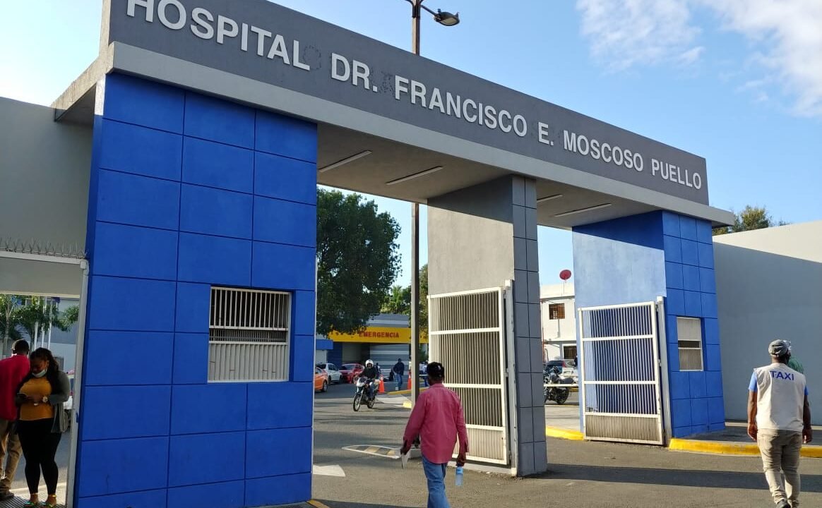 Hospital Docente Dr. Francisco E. Moscoso Puello mantiene tasa de mortalidad dentro de parámetros esperados en 2025
