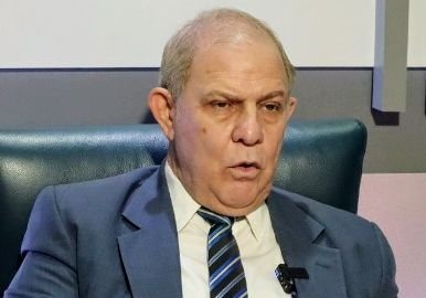 Juan Ignacio Espaillat advierte sobre impacto de crisis en Irán; resalta integridad en el despacho de combustibles en sus estaciones