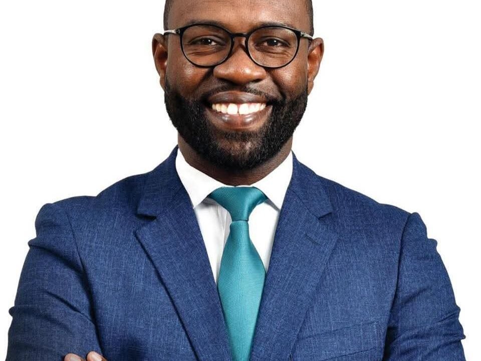 Pensión Alimentaria en RD: La propuesta de alto impacto político de Carlos de Pérez que genera opinión pública dividida