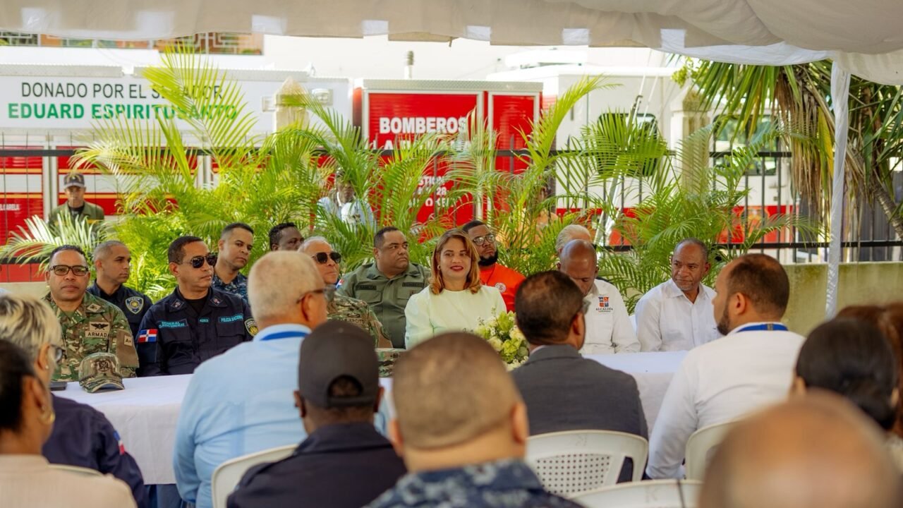 La Romana: PN y autoridades realizan lanzamiento del Operativo “Semana Santa: Proteger y Servir” para garantizar seguridad durante la Semana Mayor