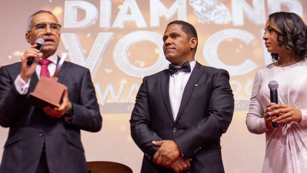 Séptima entrega de los Diamond Voice Awards consolida su impacto en la locución nacional