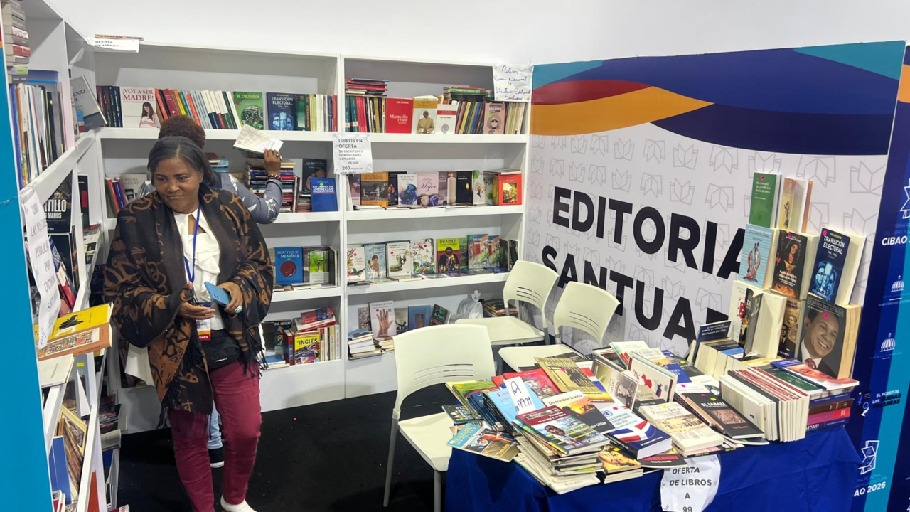 Editorial Santuario brilla en la Feria Regional del Libro y la Cultura en Santiago de los Caballeros