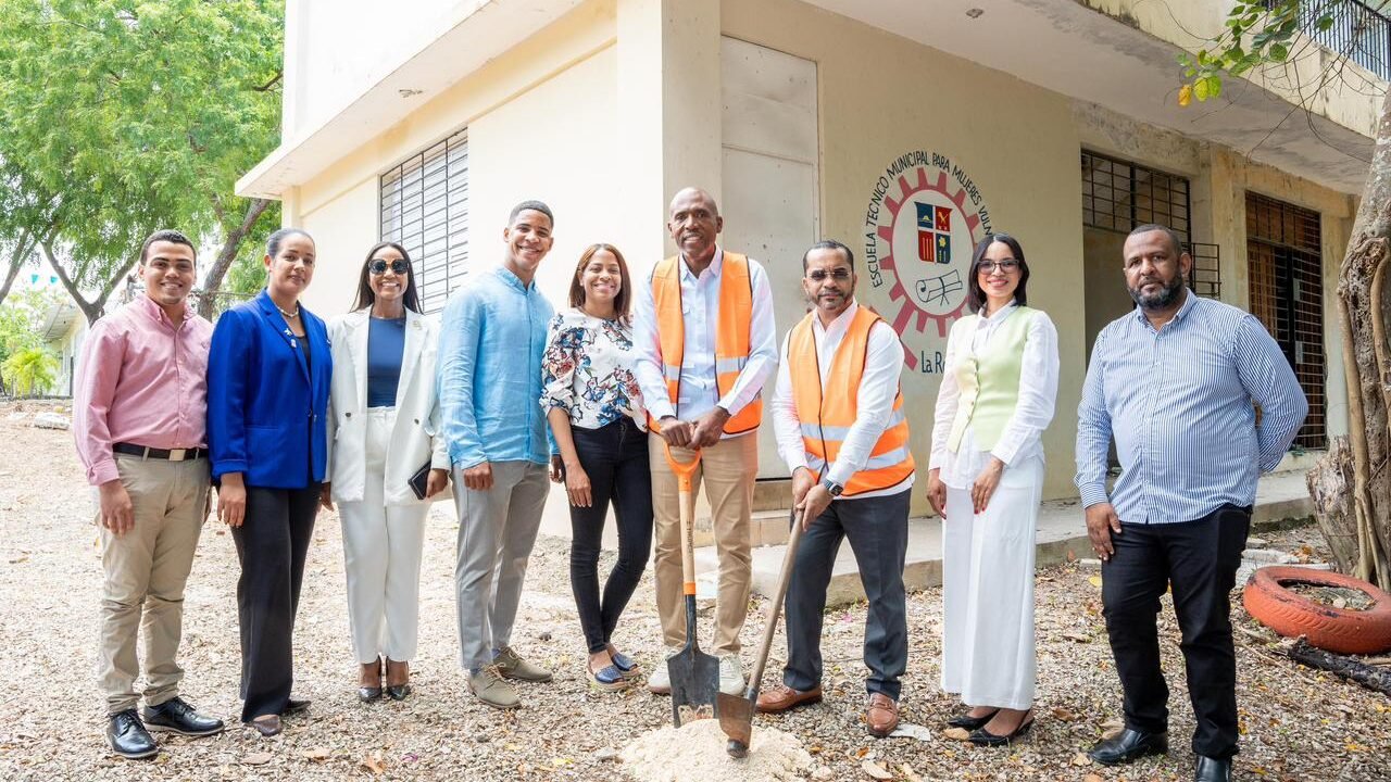 La Romana contará con un Centro ITLA gracias a gestión del alcalde Eduardo Kery Metivier