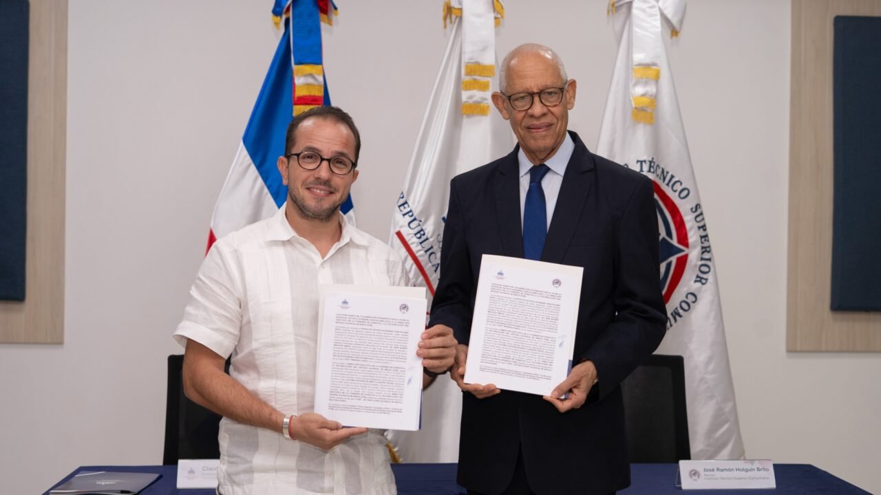 Acuerdo entre TNR e ITSC crea primer Técnico Superior en Riego Agrícola