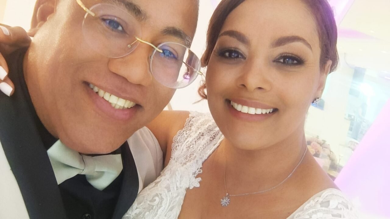 Alexis Rodríguez e Yris Moreta celebran su unión matrimonial en un ambiente íntimo