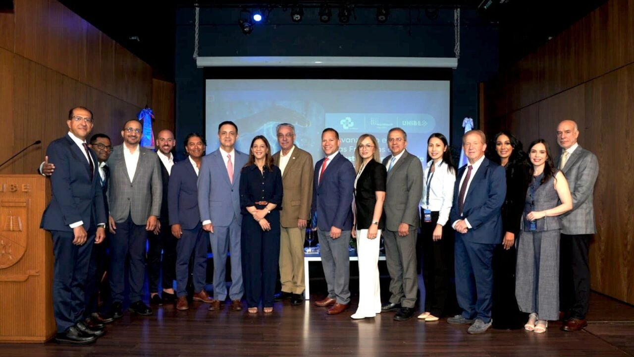 IDA Healthcare y Northwell Health fortalecen la educación médica en República Dominicana con jornada internacional de CME sobre gastroenterología