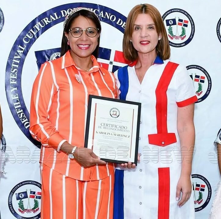 El Desfile y Festival Cultural Dominicano del Condado de Essex reconoce a Karolina Martínez por su destacada labor en los medios de comunicación